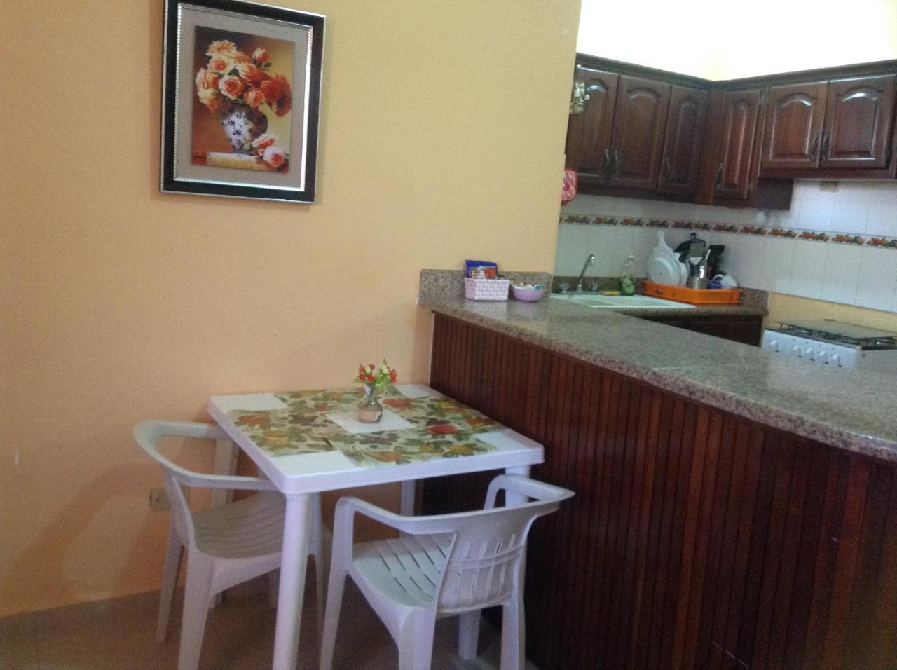 White Sands Hostel Punta Cana Bagian luar foto