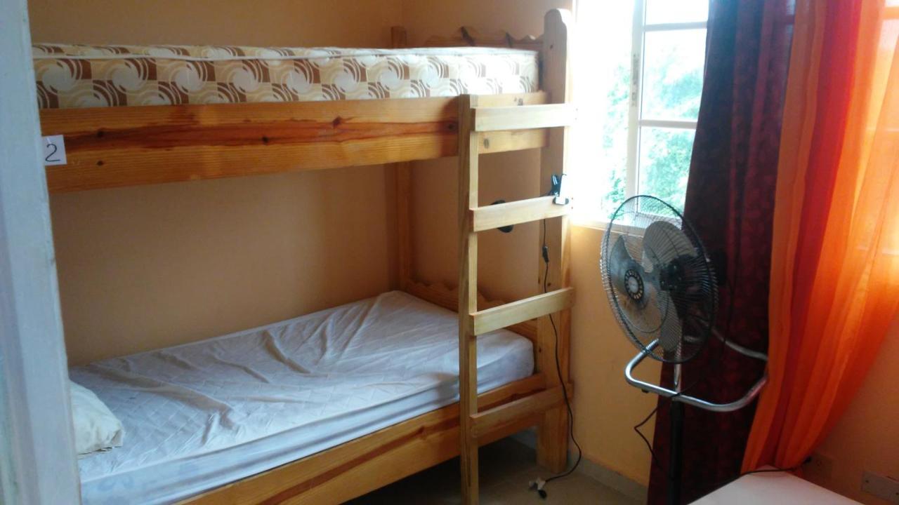 White Sands Hostel Punta Cana Bagian luar foto